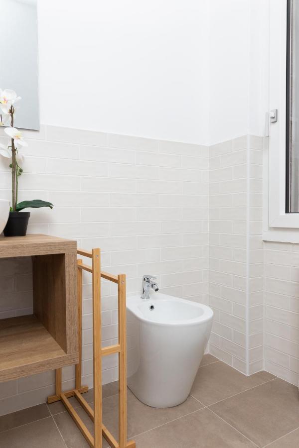 New Exclusive Melegnano Apartments- Near Train Station Eksteriør bilde
